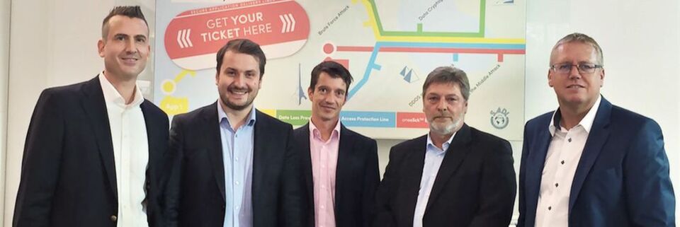 Sie haben eine Technologiepartnerschaft vereinbart (v. l.): Dominik Birgelen, Florian Bodner, Mathias Meinke (alle Oneclick), Matthias Jablonski (Kiwiko) und Stefan Rupp (ProLan). Sie haben eine Technologiepartnerschaft vereinbart (v. l.): Dominik Birgelen, Florian Bodner, Mathias Meinke (alle Oneclick), Matthias Jablonski (Kiwiko) und Stefan Rupp (ProLan).