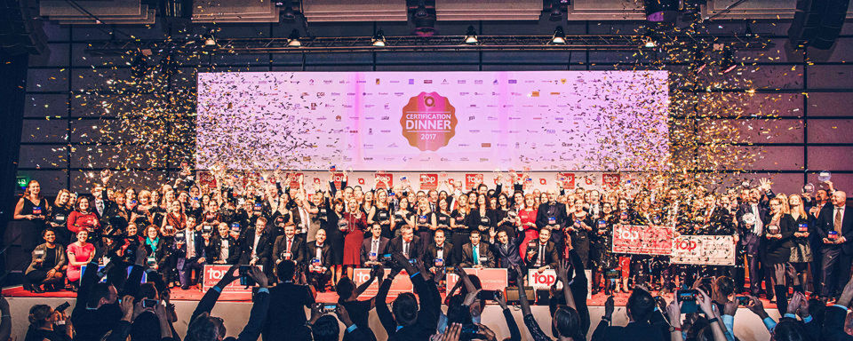 Am 21. Februar 2017 erhielten insgesamt 184 Unternehmen den begehrten Preis „Top Employer 2017“ in den Rheinterrassen in Düsseldorf. Am 21. Februar 2017 erhielten insgesamt 184 Unternehmen den begehrten Preis „Top Employer 2017“ in den Rheinterrassen in Düsseldorf.