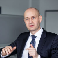 PDV-Geschäftsführer Dirk Nerling setzt auf die Zusammenarbeit mit den Kunden in den Öffentlichen Verwaltungen PDV-Geschäftsführer Dirk Nerling setzt auf die Zusammenarbeit mit den Kunden in den Öffentlichen Verwaltungen