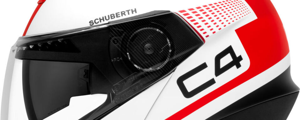 Instanz in Sachen Klapphelm: Schuberth. Hier der neue C4 im Dekor Legacy Red. Instanz in Sachen Klapphelm: Schuberth. Hier der neue C4 im Dekor Legacy Red.