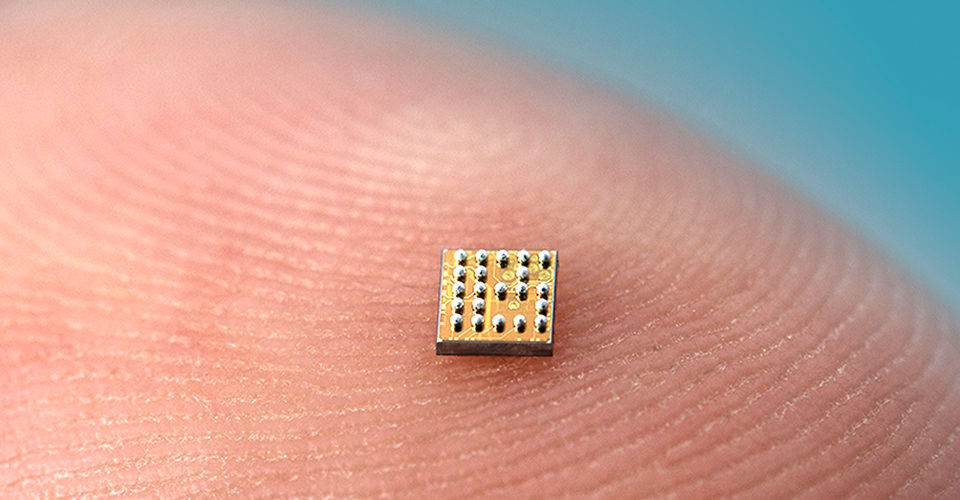 Gerade einmal 5 mm² groß: Der Bluetooth-5-Baustein EM9304 von EM Microelectronic (Vertrieb: MSC Technologies). Gerade einmal 5 mm² groß: Der Bluetooth-5-Baustein EM9304 von EM Microelectronic (Vertrieb: MSC Technologies).
