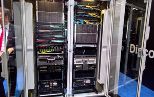 Das Edge-Datacenter von Rittal eignet sich für 2 bis 6 Racks und die Indoor-Montage. Das Edge-Datacenter von Rittal eignet sich für 2 bis 6 Racks und die Indoor-Montage.