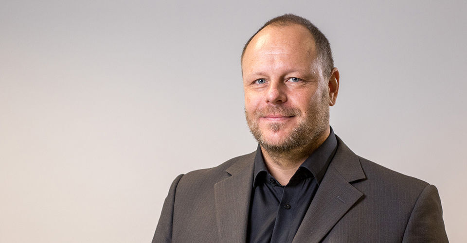 Hannes Heckel ist Director Marketing bei Fast LTA. Hannes Heckel ist Director Marketing bei Fast LTA.