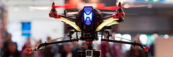CeBIT 2017: eines der Schwerpunktthemen der Messe waren unbemannte Systeme zu Lande und zu Wasser CeBIT 2017: eines der Schwerpunktthemen der Messe waren unbemannte Systeme zu Lande und zu Wasser