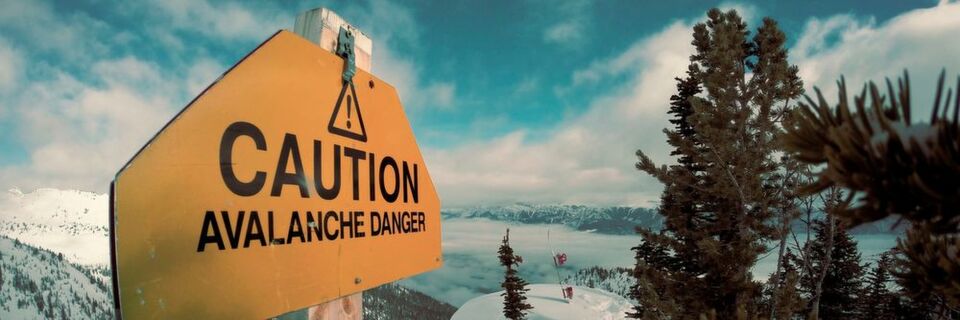 Marketer aufgepasst! Grundsätzlich muss man sagen, dass Influencer Marketing in seiner ursprünglichen und vor allem in der Praxis regelmäßig ausgeübten Form rechtlich in der Regel nicht zulässig sein dürfte. Marketer aufgepasst! Grundsätzlich muss man sagen, dass Influencer Marketing in seiner ursprünglichen und vor allem in der Praxis regelmäßig ausgeübten Form rechtlich in der Regel nicht zulässig sein dürfte.