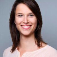 Traveler & Learner by heart, Head of German Markets in business life – die Münchnerin Lea Bauer ist Head of DACH bei Udemy. Traveler & Learner by heart, Head of German Markets in business life – die Münchnerin Lea Bauer ist Head of DACH bei Udemy.
