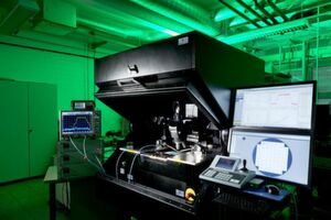 ESD-Schutz: TLP-Testsystem zur Hochstromcharakterisierung von Schaltungen im ESD-relevanten Zeit-und Strombereich. ESD-Schutz: TLP-Testsystem zur Hochstromcharakterisierung von Schaltungen im ESD-relevanten Zeit-und Strombereich.