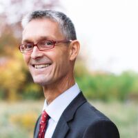 Torsten Schwarz gilt als führender Experte für Online-Kundengewinnung und -bindung in Deutschland. In seinen Seminaren, in der marconomy Akademie, gibt er sein Wissen an die Teilnehmer weiter. Torsten Schwarz gilt als führender Experte für Online-Kundengewinnung und -bindung in Deutschland. In seinen Seminaren, in der marconomy Akademie, gibt er sein Wissen an die Teilnehmer weiter.