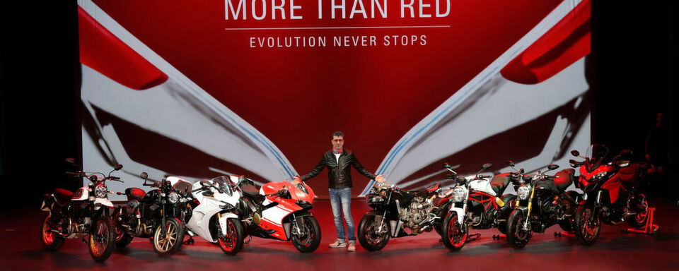 Zukunftsvision oder bald Realität? Royal Enfield übernimmt Ducati. Zukunftsvision oder bald Realität? Royal Enfield übernimmt Ducati.