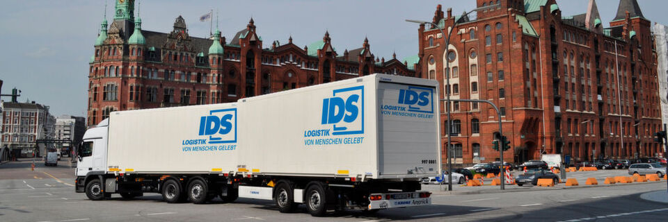 Das IDS-Netzwerk mit seinen 44 Speditionsterminals setzt auf seinem Weg in Richtung Logistik 4.0 auf eine M2M-Lösung der Deutschen Telekom. Das IDS-Netzwerk mit seinen 44 Speditionsterminals setzt auf seinem Weg in Richtung Logistik 4.0 auf eine M2M-Lösung der Deutschen Telekom.