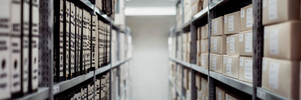 Das Data Warehouse stellt den Mitarbeitern konsolidierte Daten zur Verfügung – für unverfälschte Ergebnisse. Das Data Warehouse stellt den Mitarbeitern konsolidierte Daten zur Verfügung – für unverfälschte Ergebnisse.