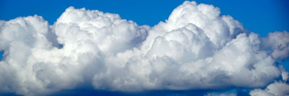 Cloud Computing setzt sich auch in Deutschland langsam durch. Cloud Computing setzt sich auch in Deutschland langsam durch.