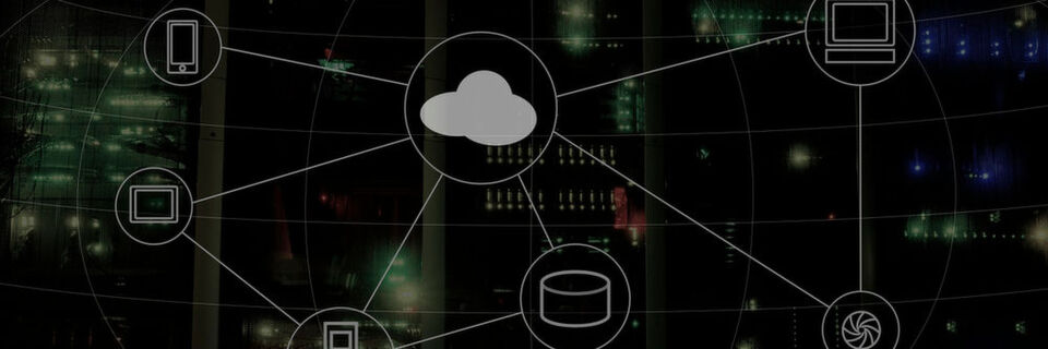 Cloud Computing bringt finanzielle Vorteile, Innovation und Dynamik – birgt aber auch Risiken. Cloud Computing bringt finanzielle Vorteile, Innovation und Dynamik – birgt aber auch Risiken.
