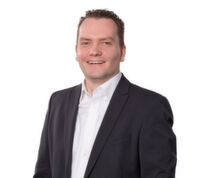 Martin Molch ist Teamleiter Marketing Design Concept bei T-Systems Multimedia. Martin Molch ist Teamleiter Marketing Design Concept bei T-Systems Multimedia.