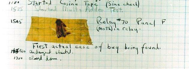 Der erste „dokumentierte Bug“ war eine Motte, die in die Relais des Mark II geraten war. Der erste „dokumentierte Bug“ war eine Motte, die in die Relais des Mark II geraten war.