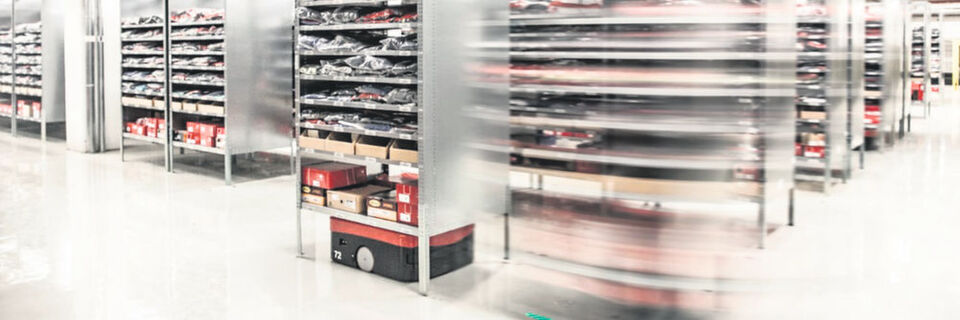 Bei BLG Logistics wird schon auf die robotergestützte Ware-zur-Person-Kommissionierung gesetzt. Bei BLG Logistics wird schon auf die robotergestützte Ware-zur-Person-Kommissionierung gesetzt.