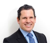 Tim von der Decken ist Vice President bei Efficio, einem Beratungsunternehmen, das seine Kompetenzen in der Stärkung des Einkaufs sieht. Tim von der Decken ist Vice President bei Efficio, einem Beratungsunternehmen, das seine Kompetenzen in der Stärkung des Einkaufs sieht.