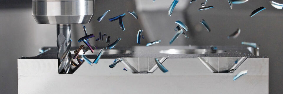 Der MonsterMill PCR UNI von WNT kombiniert drei Werkzeuge in einem und ermöglicht mit vier Schneiden Zahnvorschübe von bis zu 0,137 mm/U. Der MonsterMill PCR UNI von WNT kombiniert drei Werkzeuge in einem und ermöglicht mit vier Schneiden Zahnvorschübe von bis zu 0,137 mm/U.