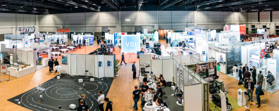 Die Concar-Expo fand 2017 erstmals in Berlin statt. Neben der Ausstellungsfläche „Car Pavillon“ gab es eine Start-up-Area und diverse Konferenzen. Die Concar-Expo fand 2017 erstmals in Berlin statt. Neben der Ausstellungsfläche „Car Pavillon“ gab es eine Start-up-Area und diverse Konferenzen.