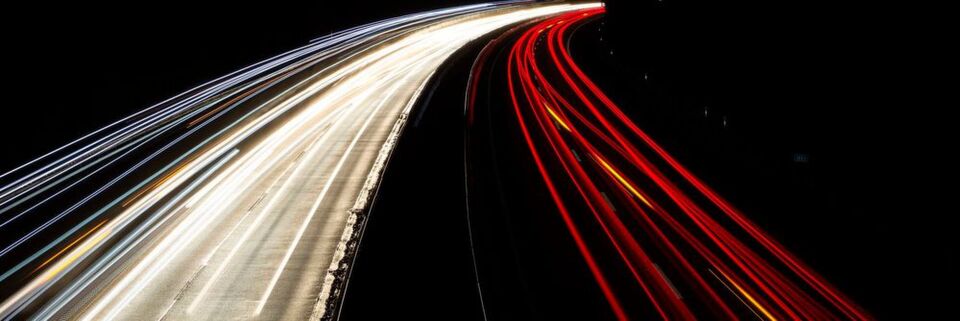 Die Bundesregierung hat ein Strategiepapier zum 5G-Ausbau vorgestellt. Die Bundesregierung hat ein Strategiepapier zum 5G-Ausbau vorgestellt.