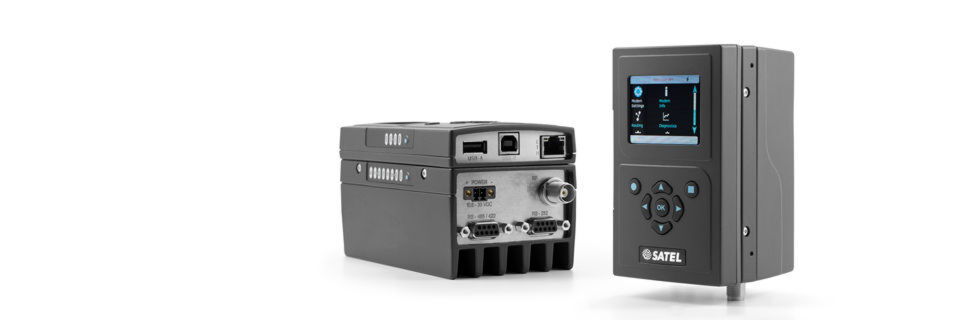 Der UHF-Datenfunkrouter SATELLAR XT 5RC IP soll sichere Datenkonnektivität für kritische Infrastrukturen garantieren. Der UHF-Datenfunkrouter SATELLAR XT 5RC IP soll sichere Datenkonnektivität für kritische Infrastrukturen garantieren.