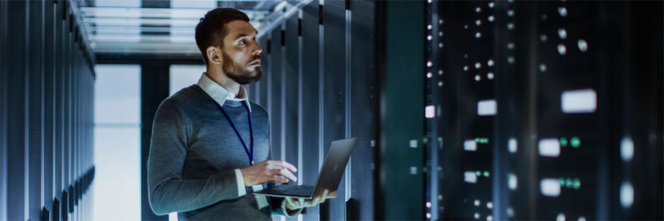 Was macht eigentlich… ein Cloud-Administrator? Wege zur Qualifizierung. Was macht eigentlich… ein Cloud-Administrator? Wege zur Qualifizierung.