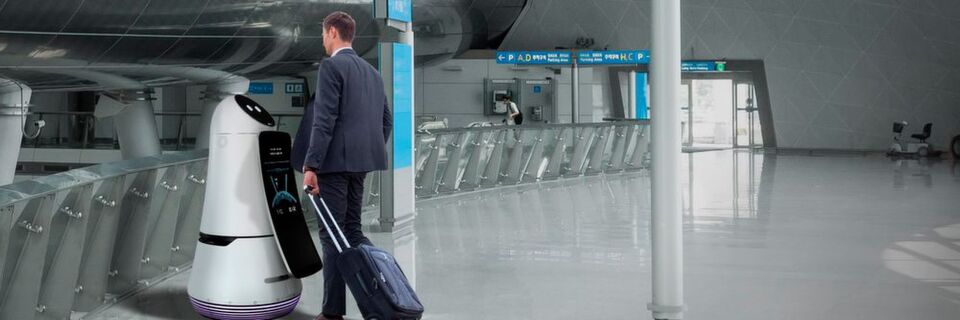 Am Flughafen IIA in Südkorea können Reisende seit kurzem die Hilfe von Robotern in Anspruch nehmen. Am Flughafen IIA in Südkorea können Reisende seit kurzem die Hilfe von Robotern in Anspruch nehmen.