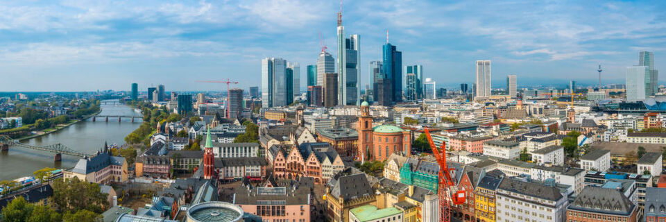 Der Stadt Frankfurt ist die Kundenzufriedenheit in puncto Online-Bürger-Services sehr wichtig Der Stadt Frankfurt ist die Kundenzufriedenheit in puncto Online-Bürger-Services sehr wichtig