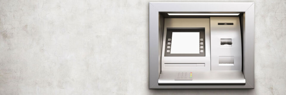 Heute scheint es einfacher zu sein, eine Bank auf elektronischem Wege auszurauben als über die bisherigen, gewaltsamen Methoden. Heute scheint es einfacher zu sein, eine Bank auf elektronischem Wege auszurauben als über die bisherigen, gewaltsamen Methoden.