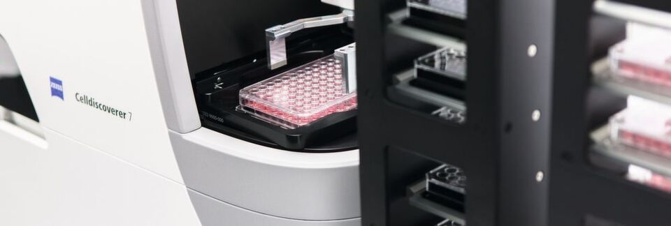 It is a long way from motorization to true automation in imaging. It is a long way from motorization to true automation in imaging.