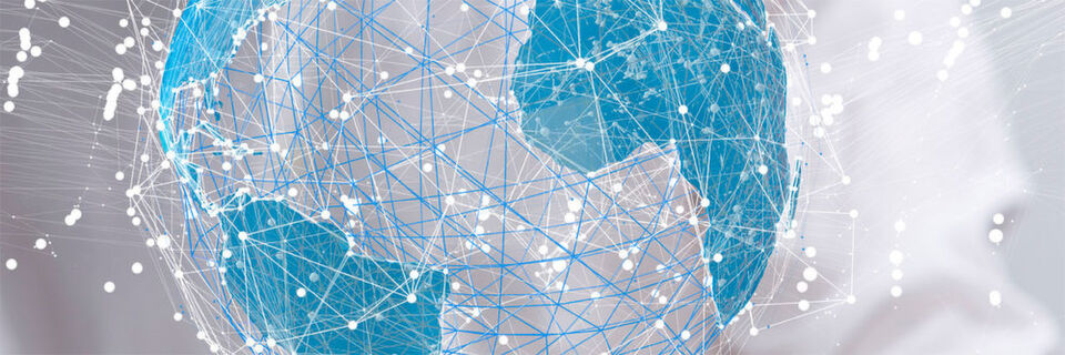 Die derzeitige Lage im Cloud-Markt: eine Koexistenz von Public und Private Clouds sowie All-In und hybride Konzepte. Die derzeitige Lage im Cloud-Markt: eine Koexistenz von Public und Private Clouds sowie All-In und hybride Konzepte.