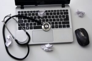 Unternehmen sollten auf eine gute Datenqualität achten und fehlerhafte Daten bereinigen. Unternehmen sollten auf eine gute Datenqualität achten und fehlerhafte Daten bereinigen.
