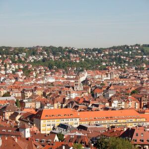 In Stuttgart eröffnet CGI mit den Digital Labs den Kunden die Möglichkeit, ihre digitale Geschäftsstrategie eigenständig oder mit Hilfestellung auszubauen. In Stuttgart eröffnet CGI mit den Digital Labs den Kunden die Möglichkeit, ihre digitale Geschäftsstrategie eigenständig oder mit Hilfestellung auszubauen.