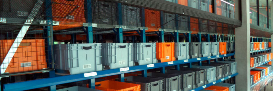 Um den Versand von Produkten zu vereinfachen, haben sich einige Softwarehäuser gedanken über passenden Distributionssoftware gemacht. Um den Versand von Produkten zu vereinfachen, haben sich einige Softwarehäuser gedanken über passenden Distributionssoftware gemacht.