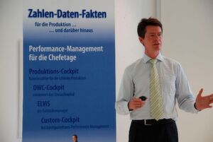 Dr.-Ing. Götz Marczinski, Geschäftsführer der Cimsource GmbH, Aachen: „Der Weg in Richtung Industrie 4.0 wird ohne die Daten der Fertigungshilfsmittel ins Leere führen. Die Fähigkeit, diese Daten zu liefern und mit ihnen umzugehen, wird in Zukunft wettbewerbsnotwendig sein.“ Dr.-Ing. Götz Marczinski, Geschäftsführer der Cimsource GmbH, Aachen: „Der Weg in Richtung Industrie 4.0 wird ohne die Daten der Fertigungshilfsmittel ins Leere führen. Die Fähigkeit, diese Daten zu liefern und mit ihnen umzugehen, wird in Zukunft wettbewerbsnotwendig sein.“