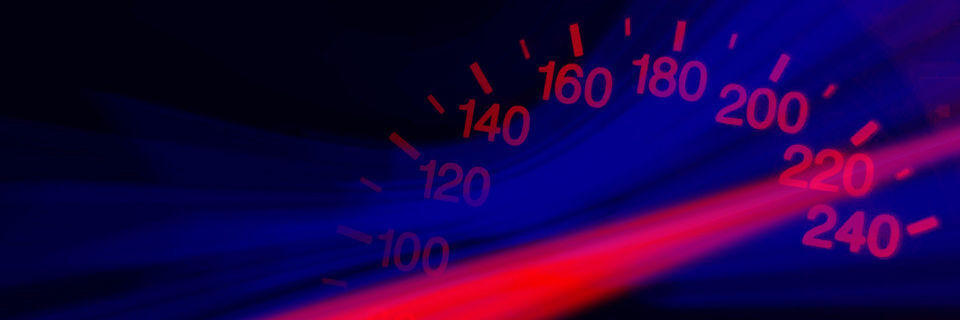 Die Adaptionsgeschwindigkeit von Cloud-Technologien insbesondere im Mittelstand hat in den letzten 18 bis 24 Monaten rasant zugelegt. Die Adaptionsgeschwindigkeit von Cloud-Technologien insbesondere im Mittelstand hat in den letzten 18 bis 24 Monaten rasant zugelegt.