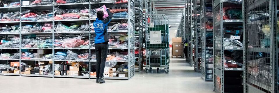Das neue Zentrallager umfasst 250.000 Warenstücke von McTrek. Das neue Zentrallager umfasst 250.000 Warenstücke von McTrek.