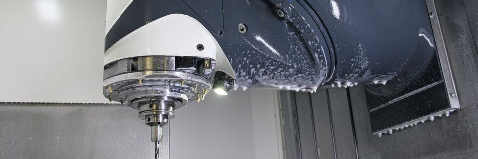 Schaeffler stellt auf der EMO eine neue Generation von hochbelastbaren Spindellagern vor. Diese sollen die Produktivität von Werkzeugmaschinen steigern und Ausfälle reduzieren. Schaeffler stellt auf der EMO eine neue Generation von hochbelastbaren Spindellagern vor. Diese sollen die Produktivität von Werkzeugmaschinen steigern und Ausfälle reduzieren.