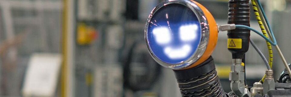 Der Cobot „Walt“ kam im Zuge des Imec-Projekts Claxon bei Audi in Brüssel zum Einsatz. Der Cobot „Walt“ kam im Zuge des Imec-Projekts Claxon bei Audi in Brüssel zum Einsatz.