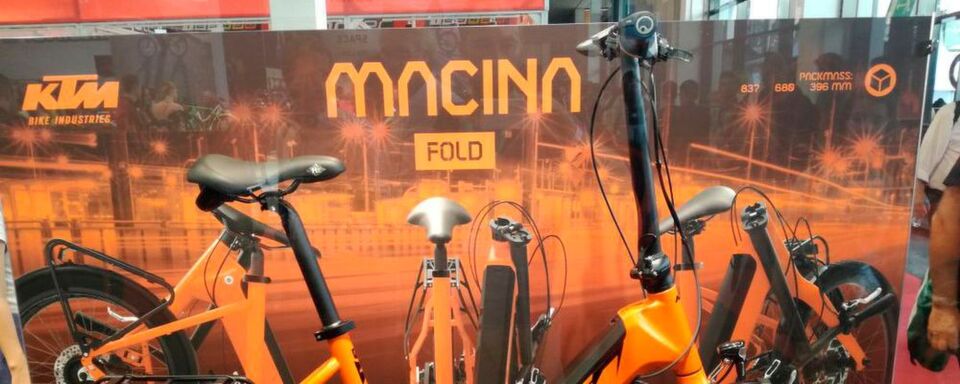 Augeräumte Optik, gute Alltagsausstattung: Das neue KTM Macina Fold. Augeräumte Optik, gute Alltagsausstattung: Das neue KTM Macina Fold.