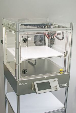 Der aktuelle X400 V4 von German Reprap steht vielleicht auch bald bei Pazulla. Der aktuelle X400 V4 von German Reprap steht vielleicht auch bald bei Pazulla.