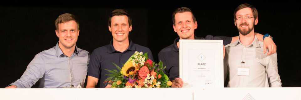 Die Gewinner des Digital Logistics Award (v.l.): Rene Knepper, Sascha Kaczmarek, Sascha Feldhorst und Rene Grzeszick von Motionminers. Die Gewinner des Digital Logistics Award (v.l.): Rene Knepper, Sascha Kaczmarek, Sascha Feldhorst und Rene Grzeszick von Motionminers.