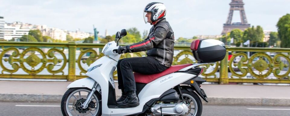 Der Belville ist ein kompakter Roller für die Großstadt. Der Belville ist ein kompakter Roller für die Großstadt.