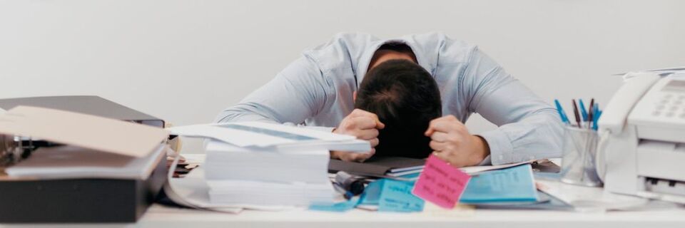 Komplizierte Technologien können zum Büro-Chaos führen. Komplizierte Technologien können zum Büro-Chaos führen.