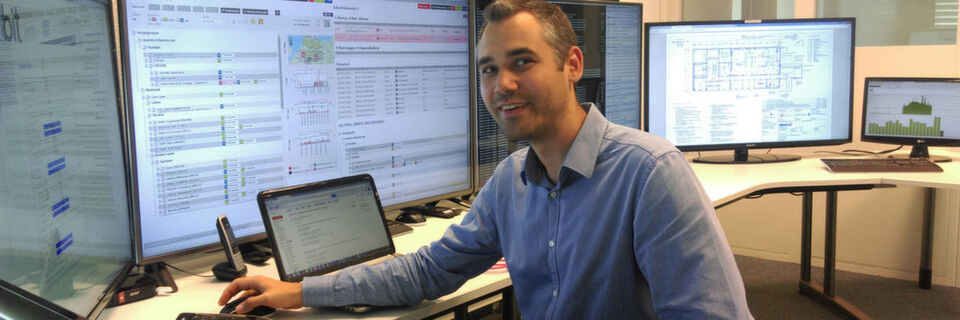 Das Network Operations Center von Uplink verschafft mit seinen individuell kreierten Dashboards einen schnellen Überblick. Das Network Operations Center von Uplink verschafft mit seinen individuell kreierten Dashboards einen schnellen Überblick.