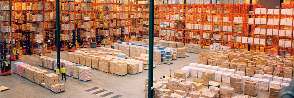 Logistikprozesse auslagern? Kloepfel 4th-Party-Logistic Solutions will das möglich machen. Logistikprozesse auslagern? Kloepfel 4th-Party-Logistic Solutions will das möglich machen.
