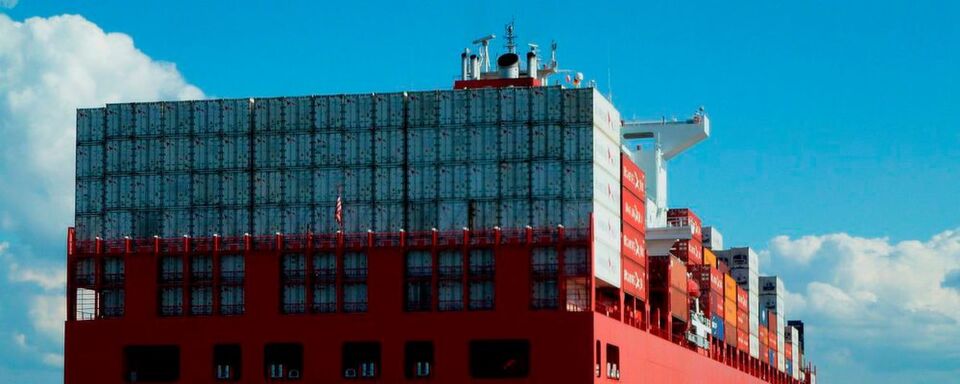 Enthält die ursprüngliche Version eines Containers eine Schwachstelle, findet sich diese auch in den identischen Abbildern wieder. Enthält die ursprüngliche Version eines Containers eine Schwachstelle, findet sich diese auch in den identischen Abbildern wieder.