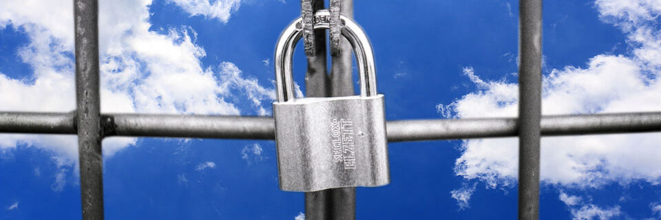 Eine zuverlässige Verschlüsselungslösung und ein passendes Zugriffskonzept lassen Unternehmen der DSGVO im Bezug auf die Cloud-Nutzung mit Gelassenheit entgegensehen. Eine zuverlässige Verschlüsselungslösung und ein passendes Zugriffskonzept lassen Unternehmen der DSGVO im Bezug auf die Cloud-Nutzung mit Gelassenheit entgegensehen.