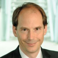 Prof. Peter Parycek, Leiter des Kompetenzzentrums Öffentliche IT (ÖFIT), zum Stand der Digitalisierung Prof. Peter Parycek, Leiter des Kompetenzzentrums Öffentliche IT (ÖFIT), zum Stand der Digitalisierung