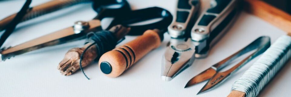 Do It Yourself (DIY) ist nicht nur ein Trend für alle Hobby-Handwerker. Auch Unternehmen rüsten in Sachen Online Marketing nach und bauen Inhouse Kompetenzen auf. Do It Yourself (DIY) ist nicht nur ein Trend für alle Hobby-Handwerker. Auch Unternehmen rüsten in Sachen Online Marketing nach und bauen Inhouse Kompetenzen auf.
